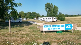 Aire de camping-cars