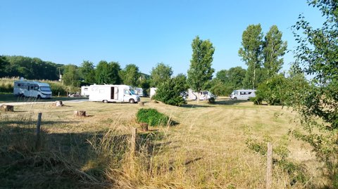 Aire de camping-cars